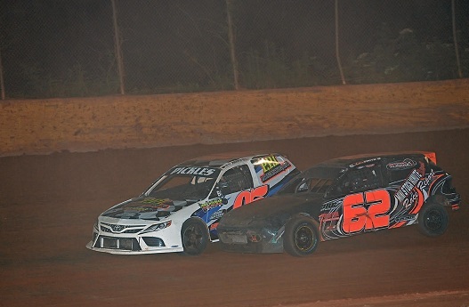 SCDRA front-wheel-drive cars racing on dirt